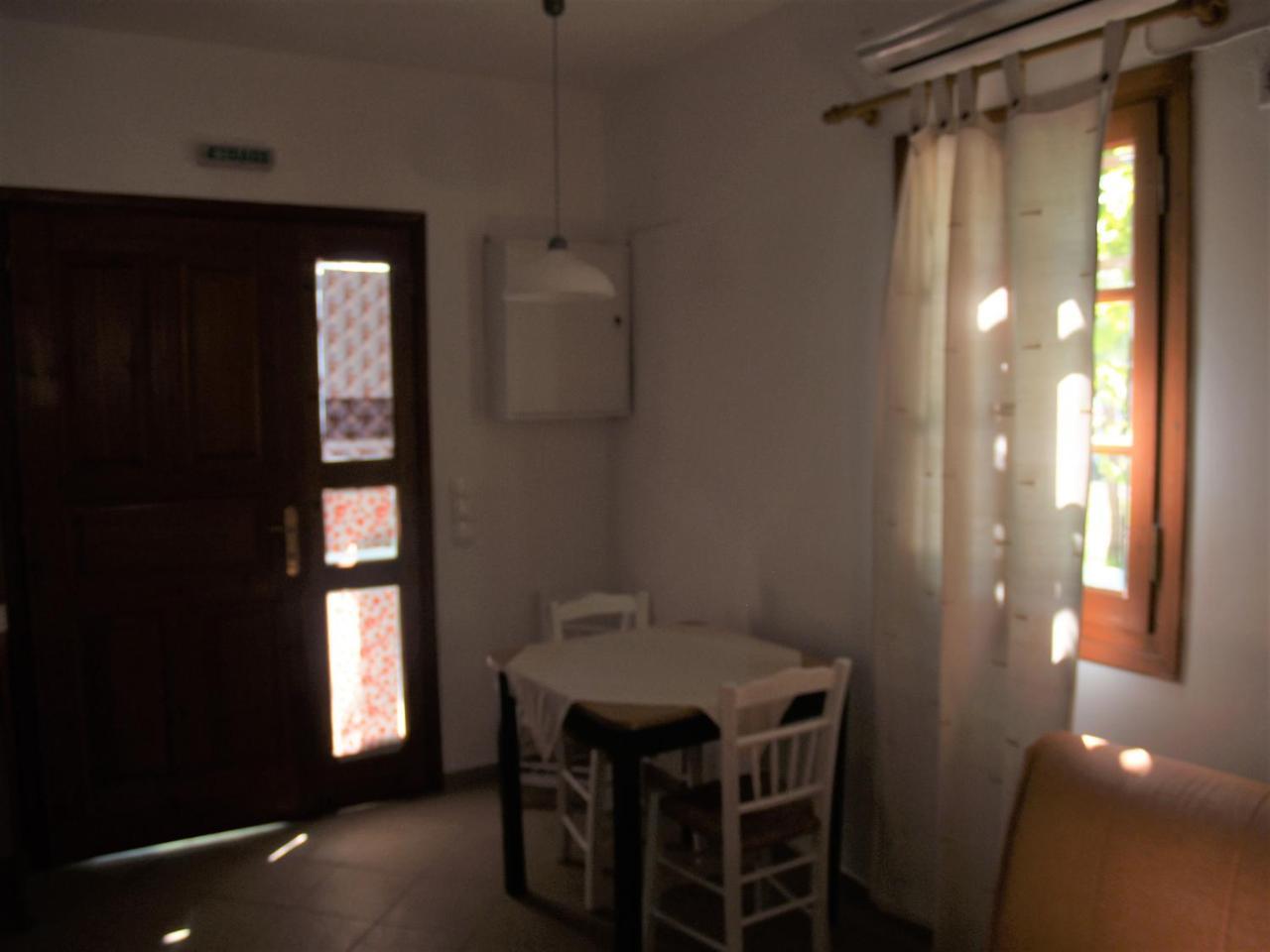 Pegasus Studios & Apartments Skyros Exterior foto
