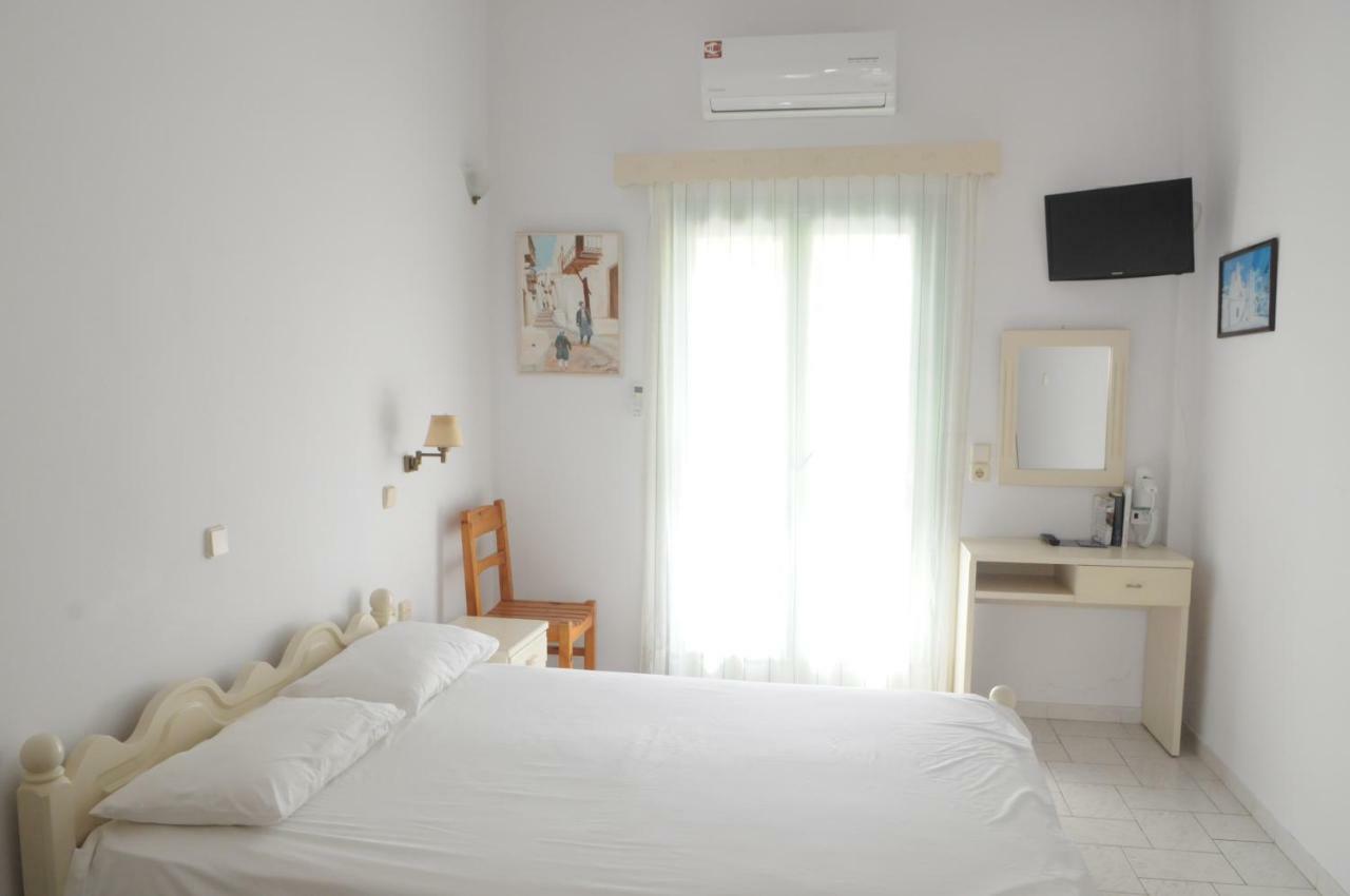 Pegasus Studios & Apartments Skyros Exterior foto